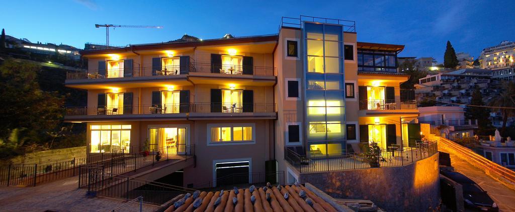 Meridiana Hotel タオルミーナ エクステリア 写真